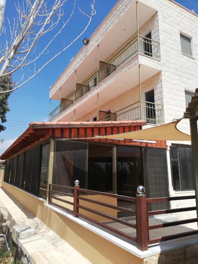 Madaba Camp Resort Luaran gambar