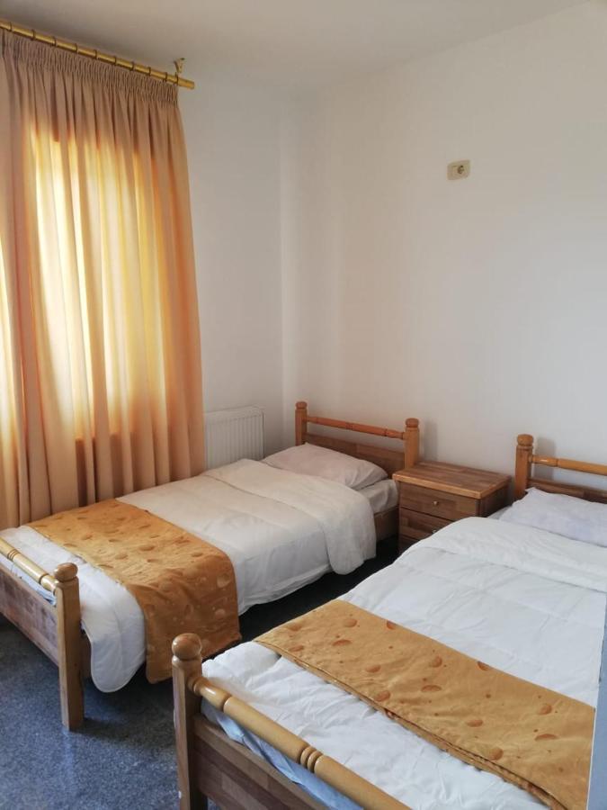 Madaba Camp Resort Luaran gambar