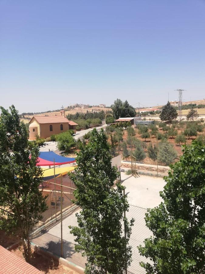 Madaba Camp Resort Luaran gambar